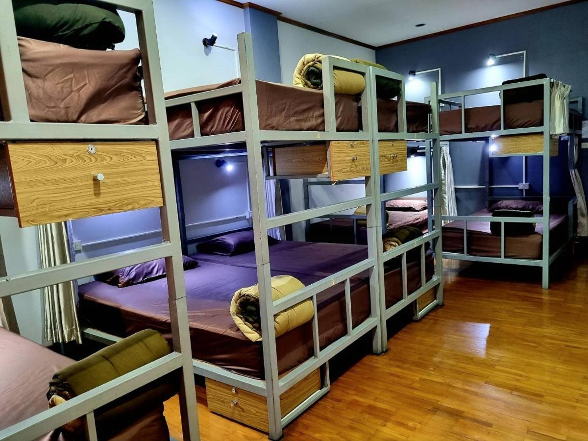 T2B Hostel Chiang Mai Exteriör bild